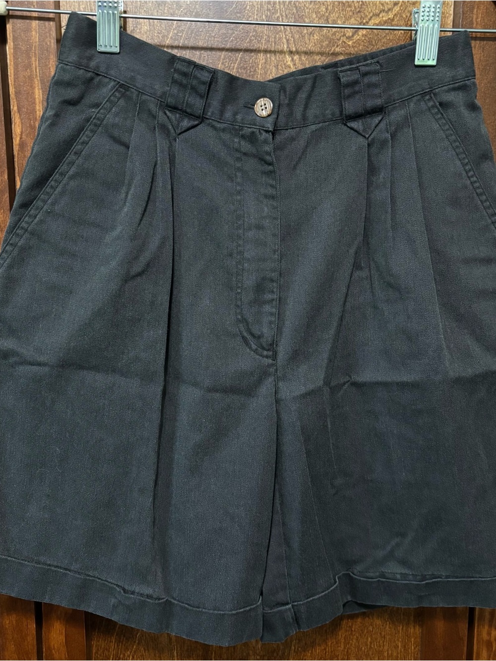 VTG Karen Scott Petites Black/Charcoal High-Waist Pleated Shorts Cotton Blend